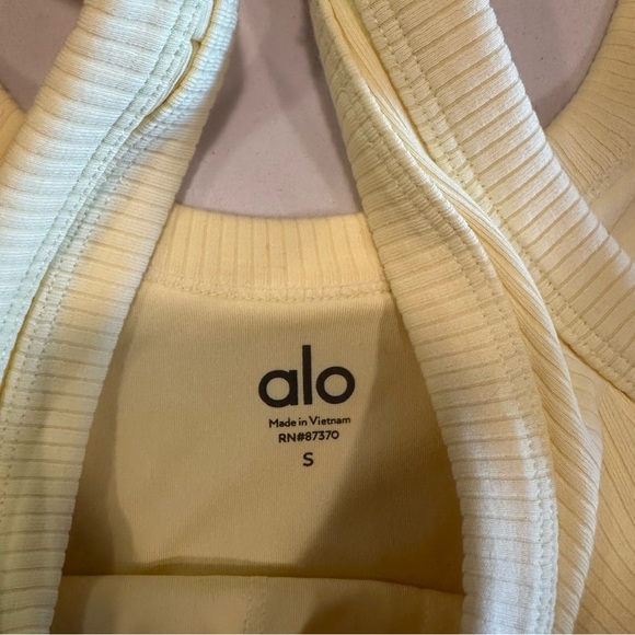 Wellness Bra | ALO - Picture 2 of 5